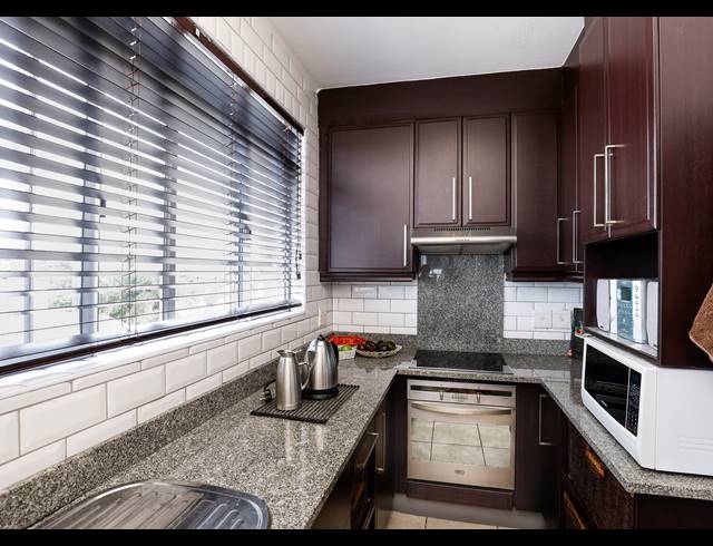 1.5 BEDROOM APARTMENT FOR SALE IN MORNINGSIDE